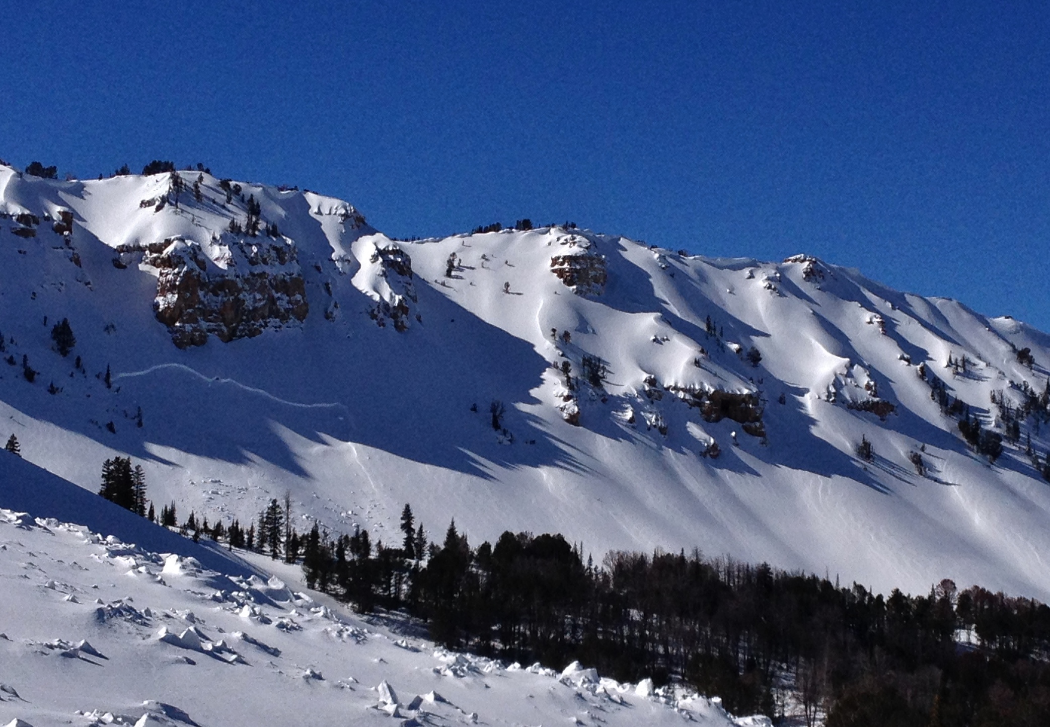 Recent large avalanche on Lionhead